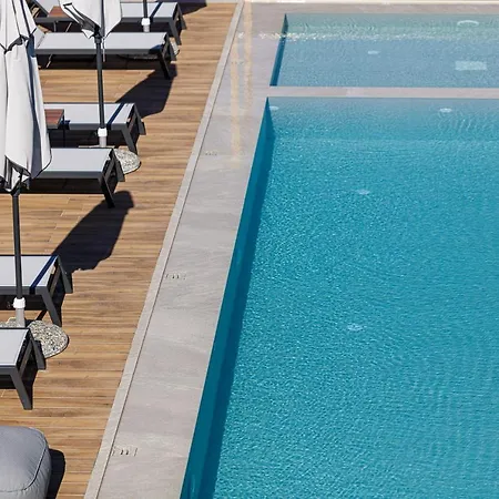 Eleven Boutique 4*
