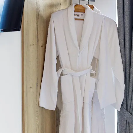 Eleven Boutique